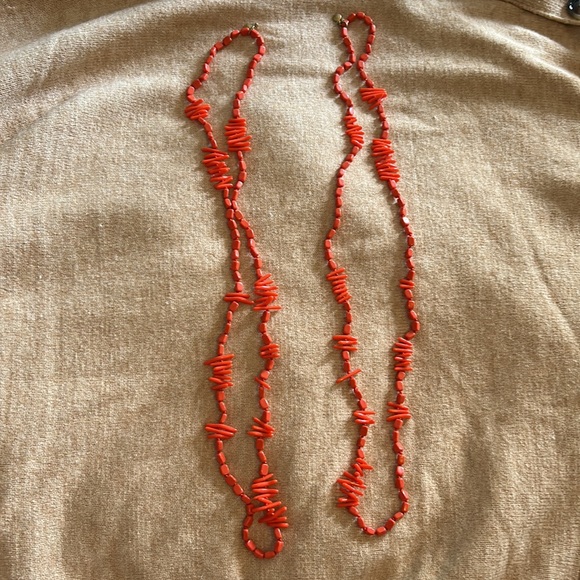 J Crew Coral necklace - Picture 4 of 5